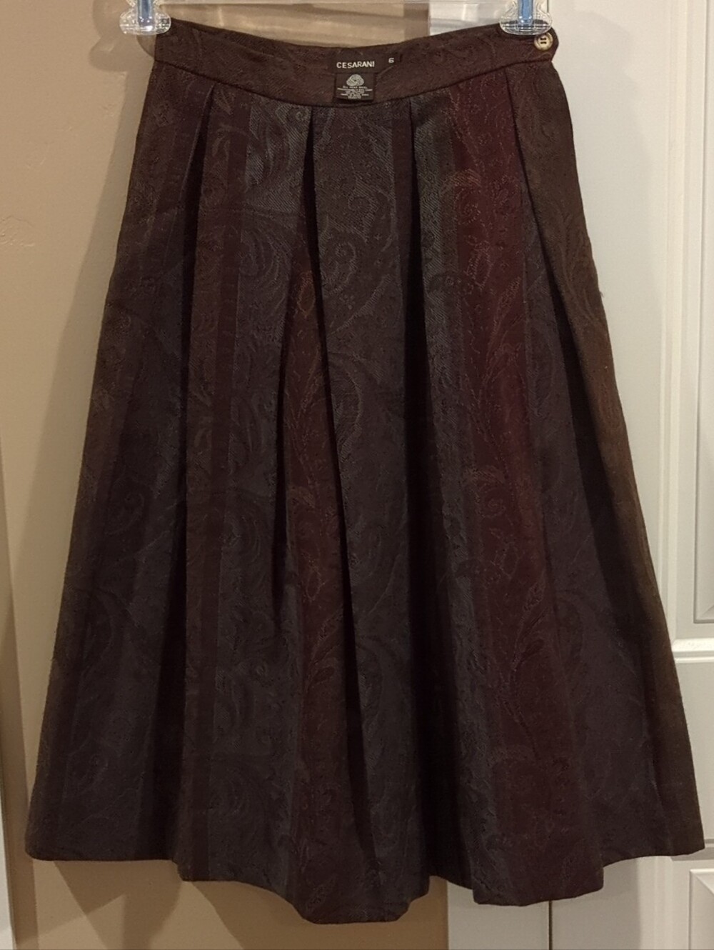 Vintage 🦙 WOOL Cesarani Paisley Pleated Skirt
